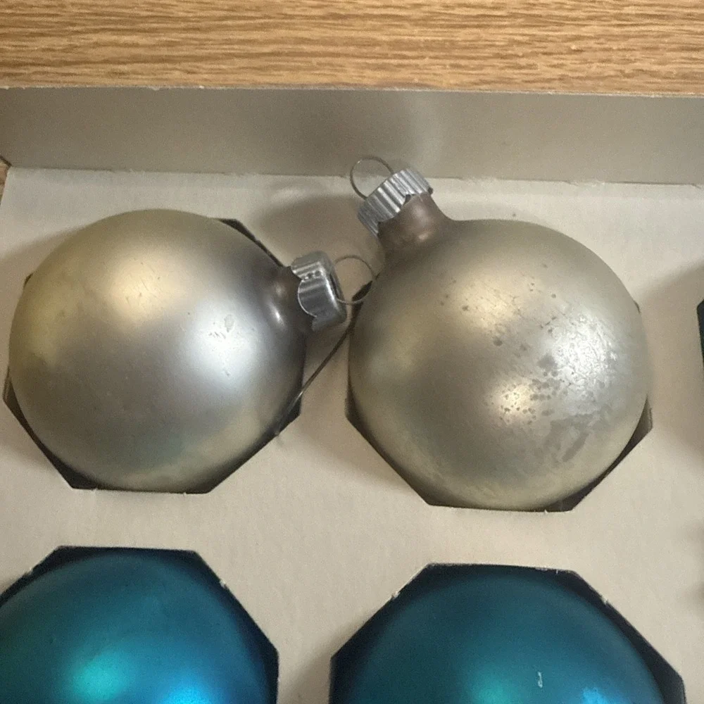 Shiny Brite Christmas ornaments (11), blue And Silver, in box‎ VINTAGE